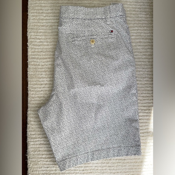 Tommy Hilfiger Gray Patterned Men Shorts size 34 - Picture 3 of 13